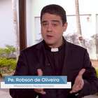 Padre suspeito de desvios em igreja é afastado das funções