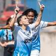 Real Brasília vence, se afasta da degola e complica o Grêmio no feminino