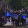 Torcedores do Porto protestam no retorno da equipe após eliminação no Mundial