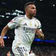 Mbappé iguala recorde de Cristiano Ronaldo, e Real Madrid derrota Sevilla pelo Espanhol