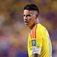Avião com James Rodríguez tem falha no motor antes da decolagem