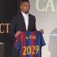 Barcelona apresenta Gabriel Jesus: 'Eu queria estar aqui'
