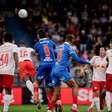 Bahia vence o Bragantino e segue na briga por vaga na Libertadores
