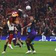 Barcelona goleia o Galatasaray e se mantém 100% na Champions