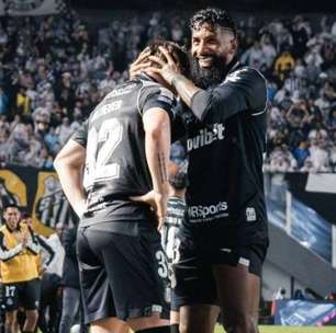 Santos da show de bola, debaixo de chuva, e vence Cruzeirona Vila