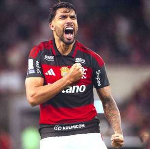 Bruno Henrique decide, Fla vence Corinthians e segue líder do Brasileirão