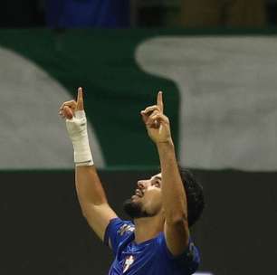 Palmeiras vence o Bahia e cola no Flamengo na disputa pelo título
