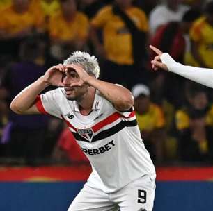 São Paulo vence o Barcelona de Guayaquil na estreia de Luis Zubelbía