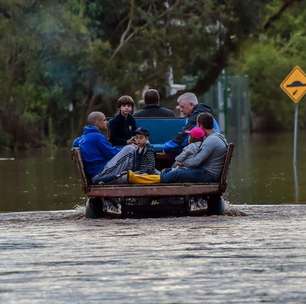 Sobe para 100 o número de mortes após chuvas; 417 cidades foram afetadas