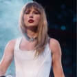 Zoë Kravitz conta ter destruído banheiro de Taylor Swift à procura de sua cobra