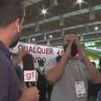 Homem invade link da Globo e surpreende repórter ao vivo