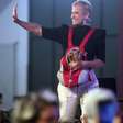 Xuxa admite que se afastou de ex-Paquita por posicionamentos homofóbicos