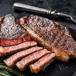 Por que a carne de vaca 'velha' virou tendência na alta gastronomia