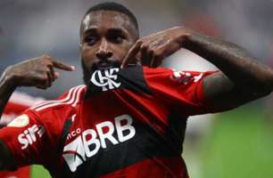 Gerson tira cateter e dá passo para retorno ao Flamengo após cirurgia