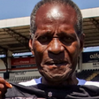 Goleiro conhecido por defender pênalti de Pelé morre aos 84 anos