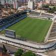 Santos e Brusque se enfrentam na Vila Belmiro pelo Brasileiro; siga os lances