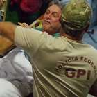 Garotinho recebe alta e segue para prisão domiciliar