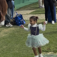 Seleção faz treino aberto aos familiares; filha de Neymar chama atenção