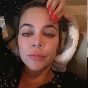Khloé Kardashian revela que já teve covid-19: "Muito ruim"