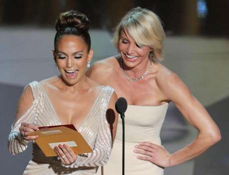 Getty Jennifer Lopez made nipple pasties legendary with her famous Versace dress, but those pasties didn't quite stick at the Oscars this year. Although many may claim that it never happened, while others shout from the roof tops that it did, we are merely indulging those who just want to know.The truth is... we saw it. It peeked out, more of a peek-a-boo! Not a full out nip slip. We are guessing that Cameron discovered this little problem, or maybe one of the powers that be at the Oscars, which is why the girls turned around before they presented the winners. They showcased their bountiful backsides and tried to sync their voices for the big reveal. Quick thinking, followed by a giggle fest, which gave it away. This was not planned, and neither was the nip slip. See if you can spot the nip slip that never was!Best & Worst Dressed on the Oscars 2012 Red Carpet I JLo Heats Up The Oscars In Cool California