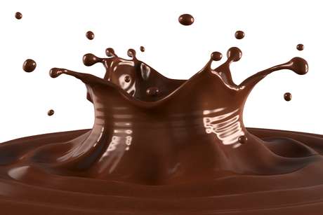 Chocolate ao leite diminui risco de derrame, diz estudo