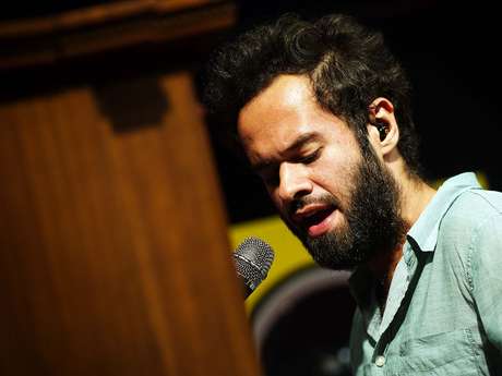 Marcelo Jeneci e parceiros participaram de uma edição especial do Terra Live Music nesta quinta-feira (13) Marcelo Jeneci e parceiros participaram de uma edição especial do Terra Live Music nesta quinta-feira (13)