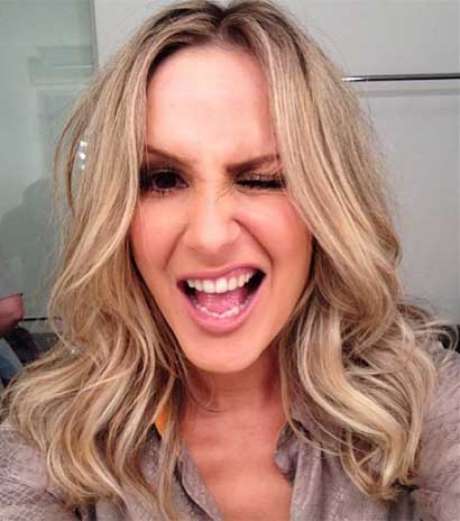 Cantora de 32 anos publicou visual do novo corte em sua página no Instagram Cantora de 32 anos publicou visual do novo corte em sua página no Instagram