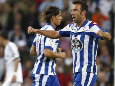EFE Carlos Marchena, durante un partido con el Deportivo de La Coruña