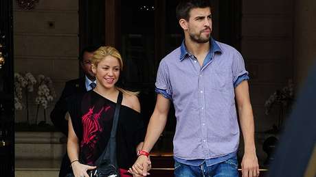AFP El mundo del espectáculo y del deporte fueron remecidos por el nacimiento del primer bebé de Shakira y el futbolista Gerard Piqué. Sin embargo, un aspecto que ha llamado la atención ha sido el nombre del primogénito de la pareja: MILAN, palabra de origen eslavo que significa "querido y amoroso", pero suena tan extraño y raro para muchos que viene siendo objeto de bromas de diverso calibre en las redes sociales. Otros famosos de la música, el cine y la TV también han bautizado a sus hijos con nombres poco comunes, tal como lo repasamos en la siguiente lista. <br />