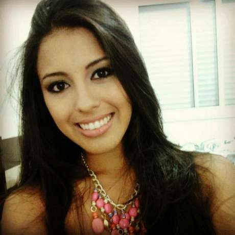 Andressa Inaja de Moura Ferreira estudava Medicina Veterinária na Universidade Federal de Santa Maria. Representou a cidade de Santa Rosa no concurso Garota Verão em 2011 <strong>Andressa Inaja de Moura Ferreira</strong> estudava Medicina Veterinária na Universidade Federal de Santa Maria. Representou a cidade de Santa Rosa no concurso Garota Verão em 2011