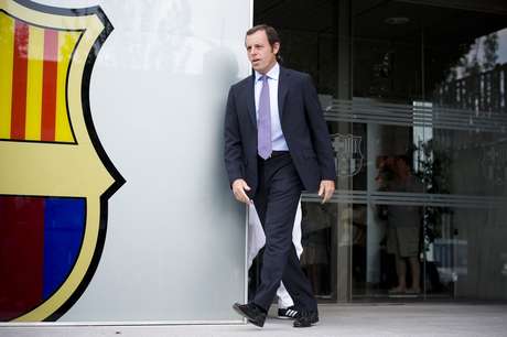 Rosell, que admitiu interesse em Neymar, teria recusado convite para evitar boom mediático envolvendo possível contratação do jogador <p>Rosell, que admitiu interesse em Neymar, teria recusado convite para evitar boom mediático envolvendo possível contratação do jogador</p>