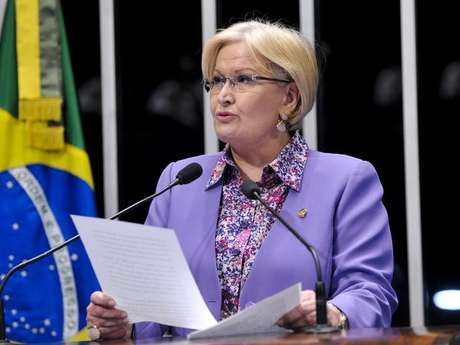 A senador Ana Amélia Lemos (PP-RS) <p>A senador Ana Amélia Lemos (PP-RS)</p>