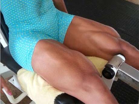 Gracyanne mostrou também os exercícios que faz para ficar com as coxas musculosas Gracyanne mostrou também os exercícios que faz para ficar com as coxas musculosas
