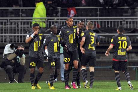 Lille venceu e ajudou PSG a disparar <p>Lille venceu e ajudou PSG a disparar</p>
