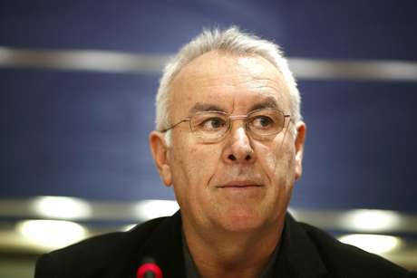 EUROPA PRESS <p>El coordinador general de Izquierda Unida, Cayo Lara.</p>