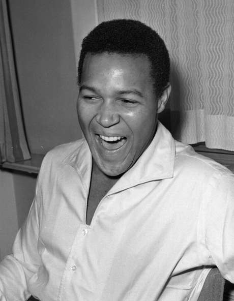 Chubby Checker fez sucesso nos anos 1960 com canção 'The Twist', que atingiu o topo da Billboard Chubby Checker fez sucesso nos anos 1960 com canção 'The Twist', que atingiu o topo da Billboard