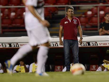Ricardo Matsukawa / Terra <p>Ney Franco já admite mudança noe squema de jogo do São Paulo</p>