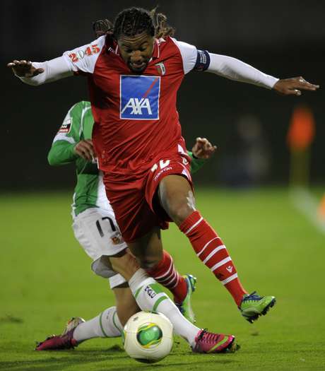 Alan marcou o gol que manteve o Braga em quarto lugar <p>Alan marcou o gol que manteve o Braga em quarto lugar</p>