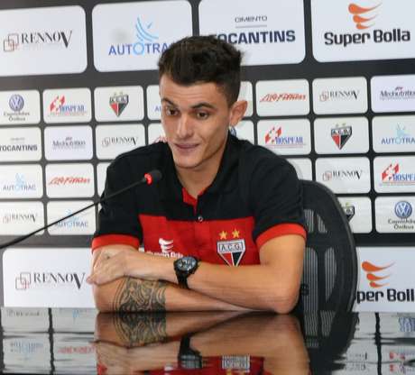 Paulo Henrique Martins deve ganhar chance como titular <p>Paulo Henrique Martins deve ganhar chance como titular</p>