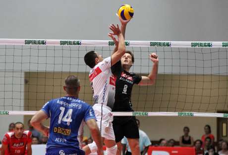 Sesi do campeão olímpico Murilo conseguiu resultado importante nesta quinta-feira Sesi do campeão olímpico Murilo conseguiu resultado importante nesta quinta-feira
