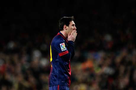 Lionel Messi teve atuação apagada no clássico espanhol Lionel Messi teve atuação apagada no clássico espanhol
