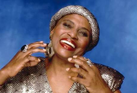 Miriam Makeba, cantora sul-africana, é relembrada pelo Google no dia em que faria 81 anos Miriam Makeba, cantora sul-africana, é relembrada pelo Google no dia em que faria 81 anos