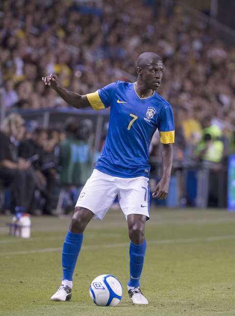 Ramires ficou fora da Seleção depois de contusão sofrida em março <p>Ramires ficou fora da Seleção depois de contusão sofrida em março</p>