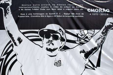 Chorão ganhou nova homenagem do Santos no CT Rei Pelé Chorão ganhou nova homenagem do Santos no CT Rei Pelé