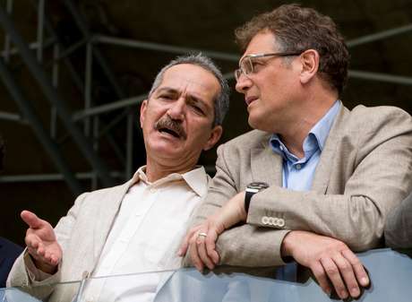 Getty Images Reblo y Valcke, durante la visita del secretario general de la FIFA a los estadios de Brasil este mes.