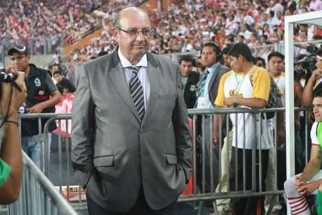 Miguel Bustamante / Terra <p>Markarián supo replantear su mediocampo en el segundo tiempo con el ingreso de Juan Carlos Mariño</p>