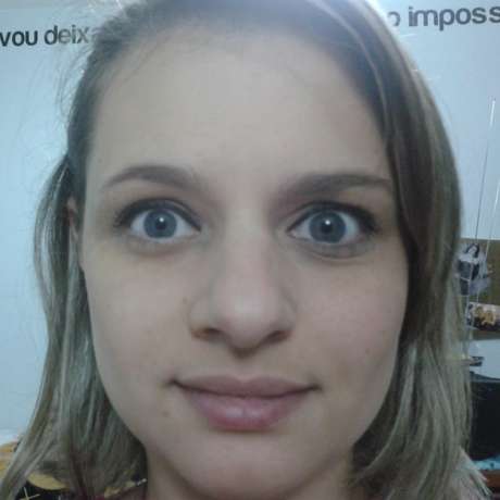 Mariane Wallau Vielmo, 24 anos, é estudante de Sistemas de Informação na Unifra e trabalhava como coordenadora de Informática no Colégio Franciscano Sant'Anna Mariane Wallau Vielmo, 24 anos, é estudante de Sistemas de Informação na Unifra e trabalhava como coordenadora de Informática no Colégio Franciscano Sant'Anna