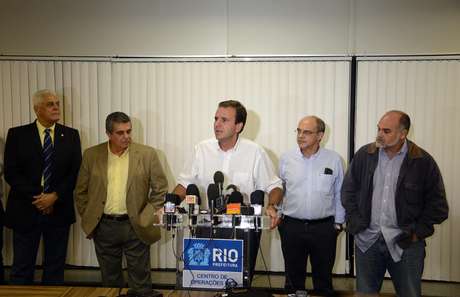 Eduardo Paes anunciou nesta terça a interdição do Engenhão <p>Eduardo Paes anunciou nesta terça a interdição do Engenhão</p>