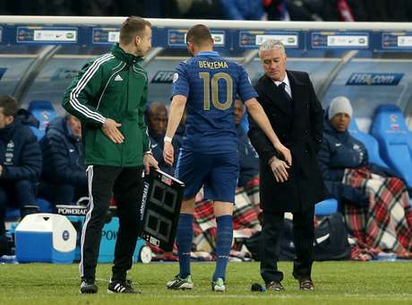 Getty Benzema fue pitado ayer en Saint Denis