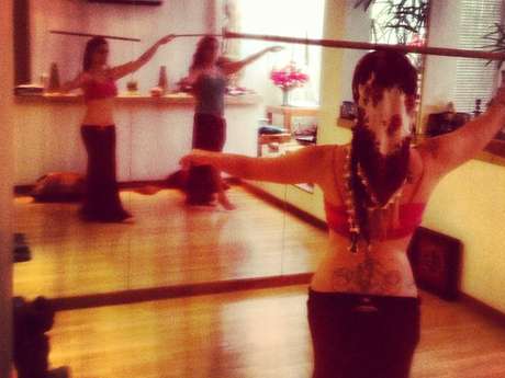 Cleo Pires está tendo aulas da dança Cleo Pires está tendo aulas da dança